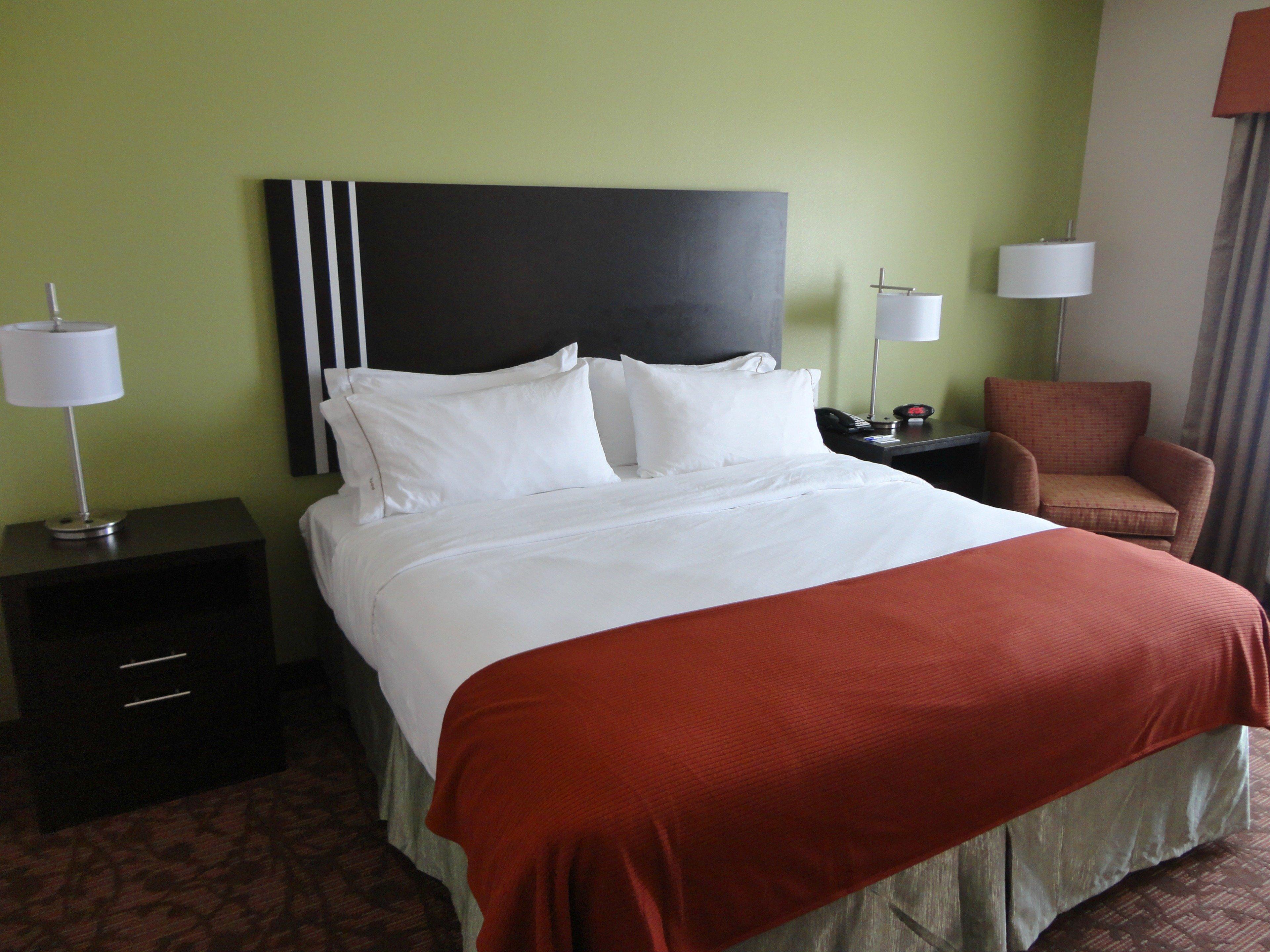 Holiday Inn Express Kenedy By Ihg Εξωτερικό φωτογραφία