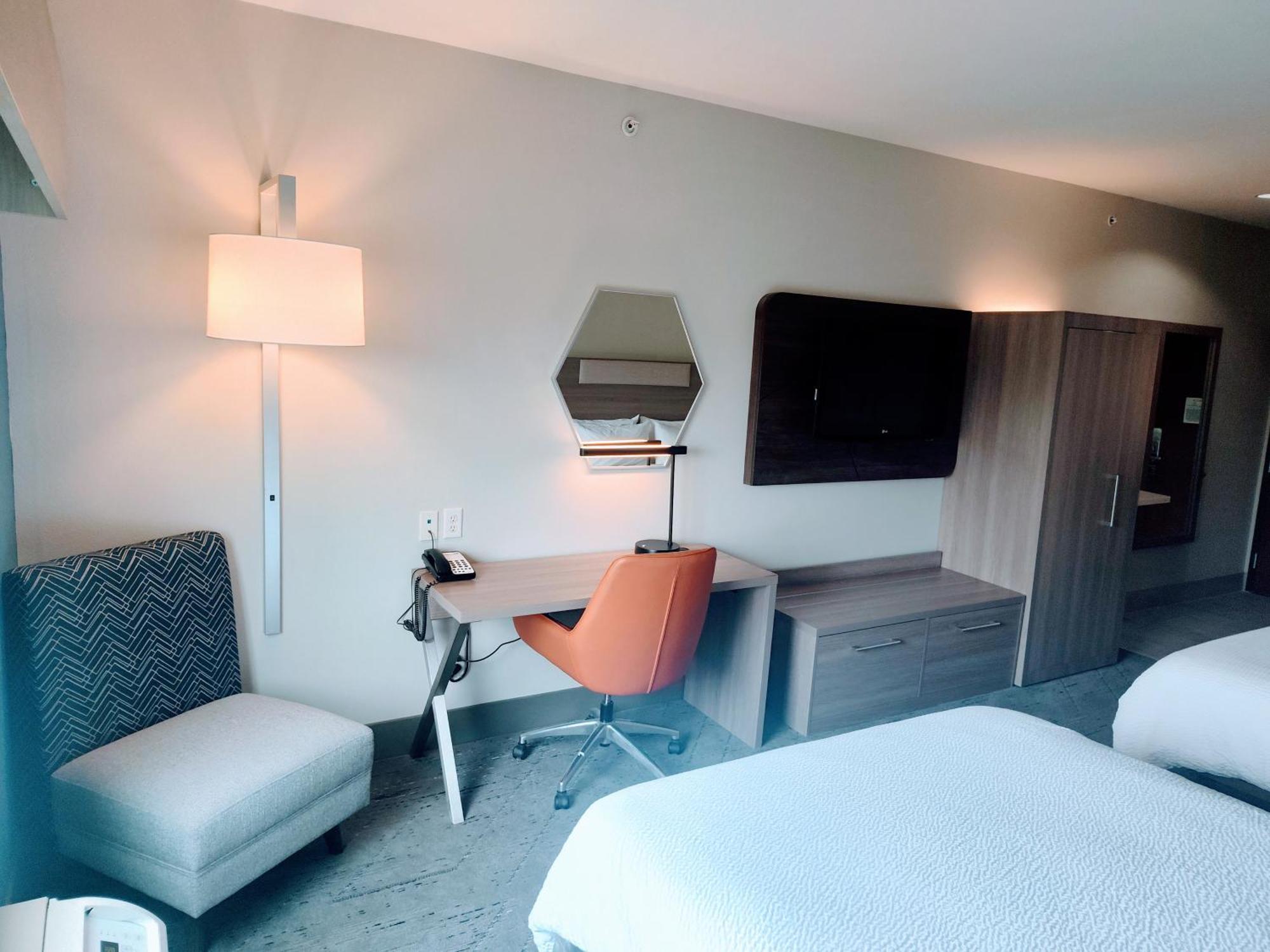 Holiday Inn Express Kenedy By Ihg Εξωτερικό φωτογραφία