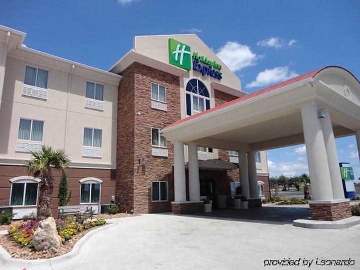 Holiday Inn Express Kenedy By Ihg Εξωτερικό φωτογραφία
